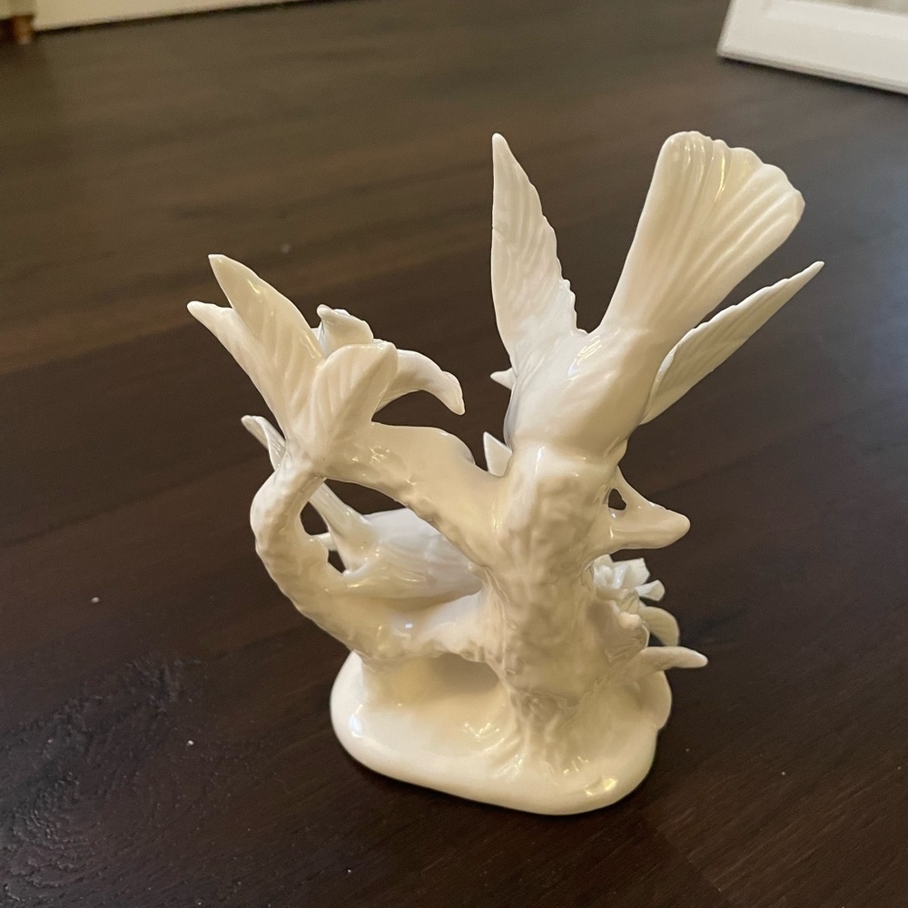 Vintage Porcelain Birds - Picture 3 of 4